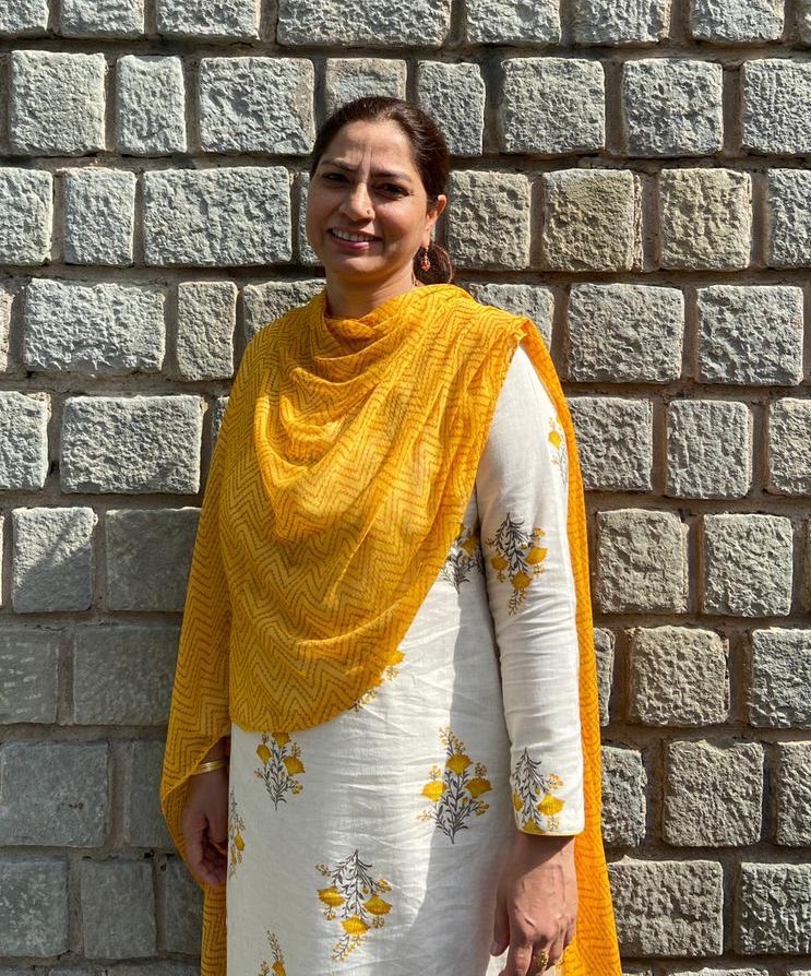 Shalini Sood — before